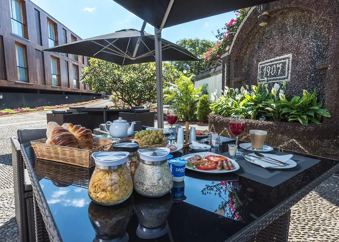 Arts In Conde Carvalhal מלון 4*