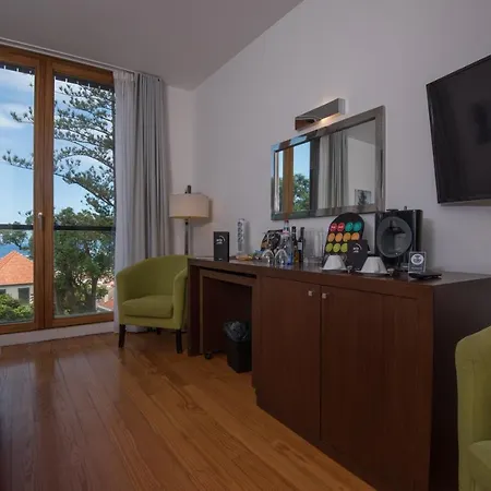 Arts In Conde Carvalhal 4*