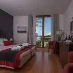 Arts In Conde Carvalhal 호텔 4*