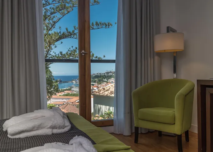 Arts In Conde Carvalhal Hotel Funchal (Madeira)