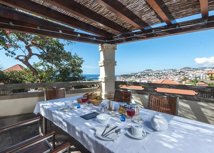 Arts In Conde Carvalhal 4*