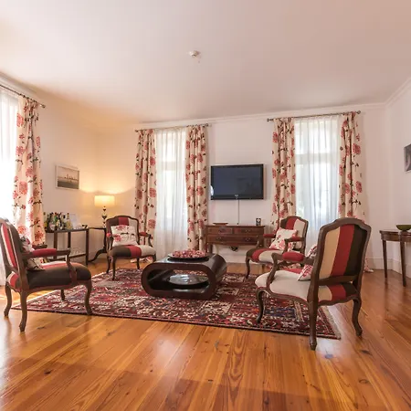 Arts In Conde Carvalhal 4*