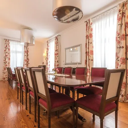 Arts In Conde Carvalhal Hotell 4*